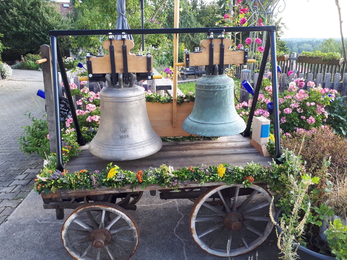 Die neue Glocke beim Glockenfest