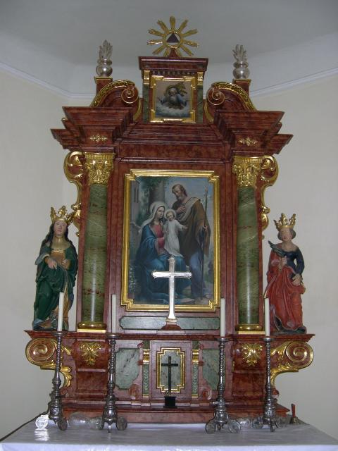 Der barocke Altar der Kirche Sindlhausen