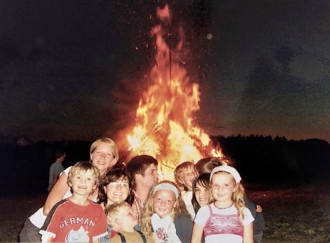Ortsversammlung und Sommerfeuer