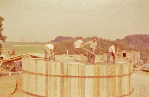 Dia vom Bau der Wasseranlage
